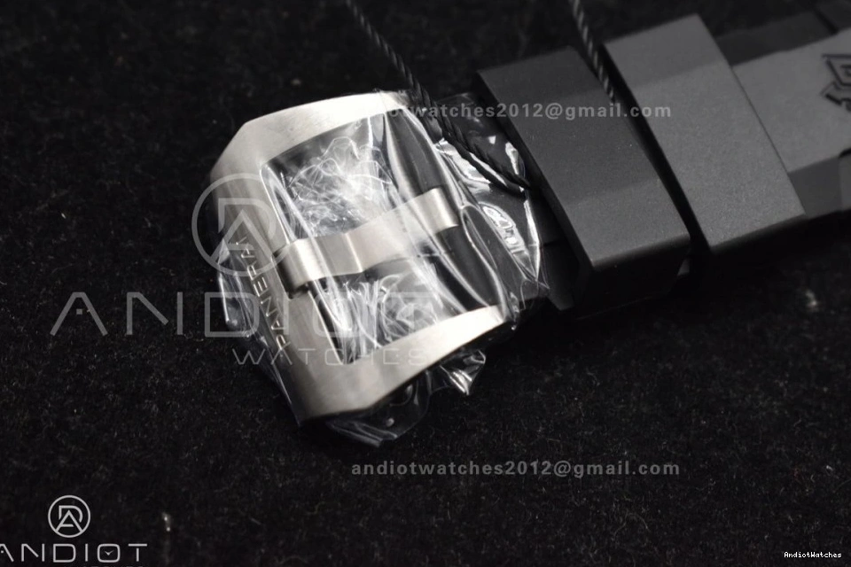 Submersible P White MoistureWicking Best Edition PAM2223 990 VSF Dial Strap 42mm Black on Rubber 0319